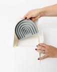 details of pupwell happy feeling silicone lick mat in slate blue color