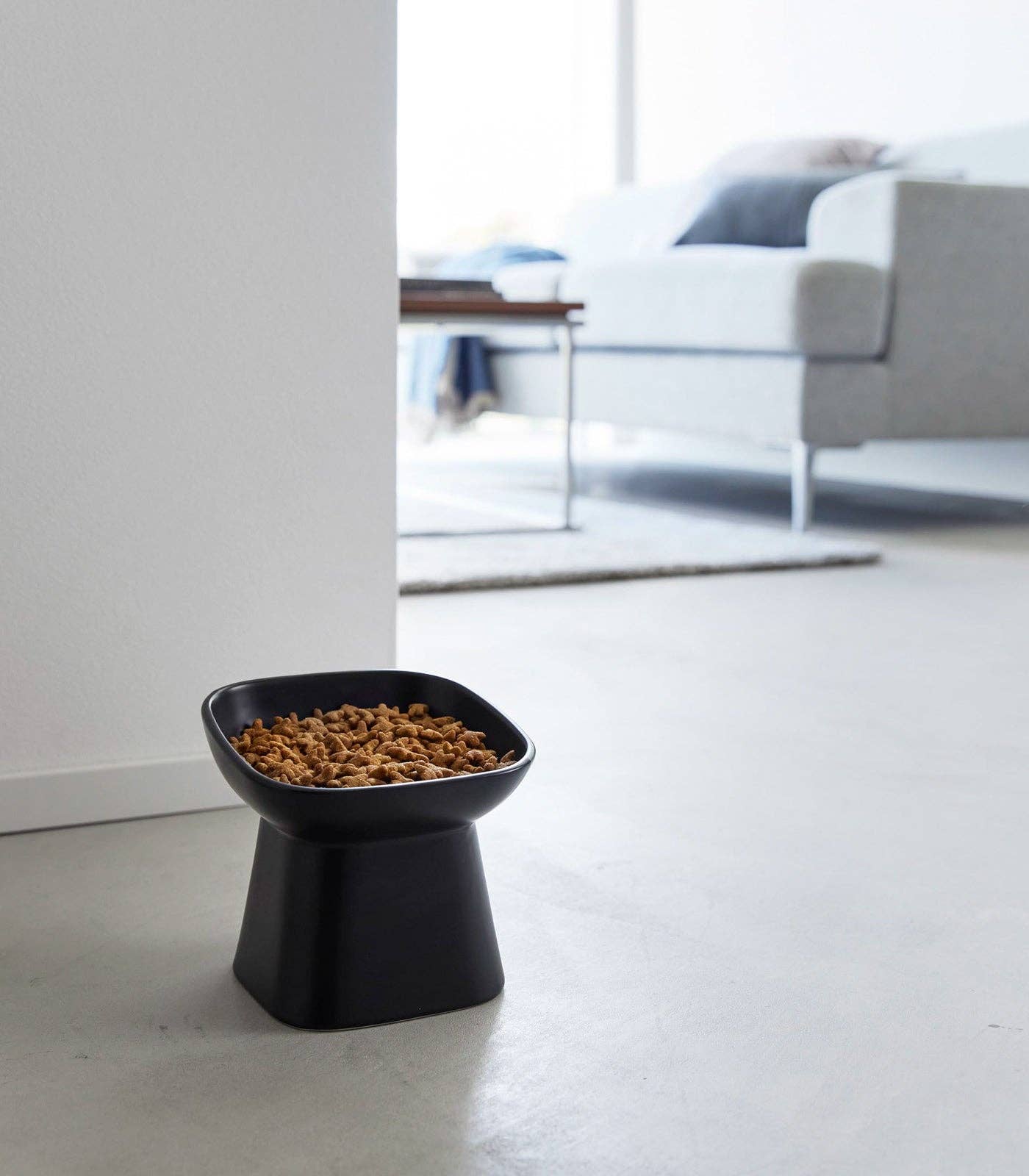 Yamazaki Home - Tilted Pet Food Bowl